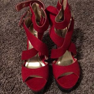 Michael Antonio red heels.